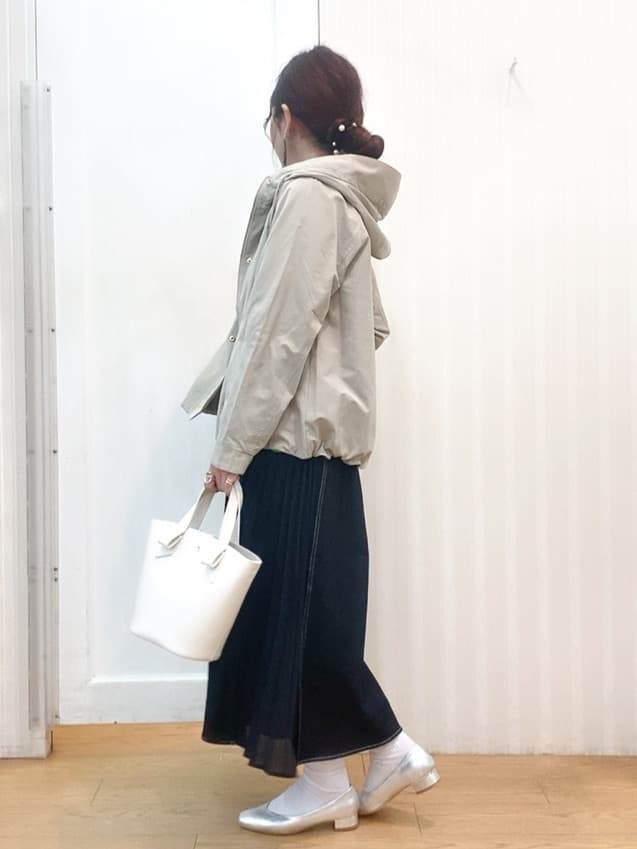 miyaさんの「grove｜キレイに決まる!脇プリーツジャンドレ」を使ったコーディネート