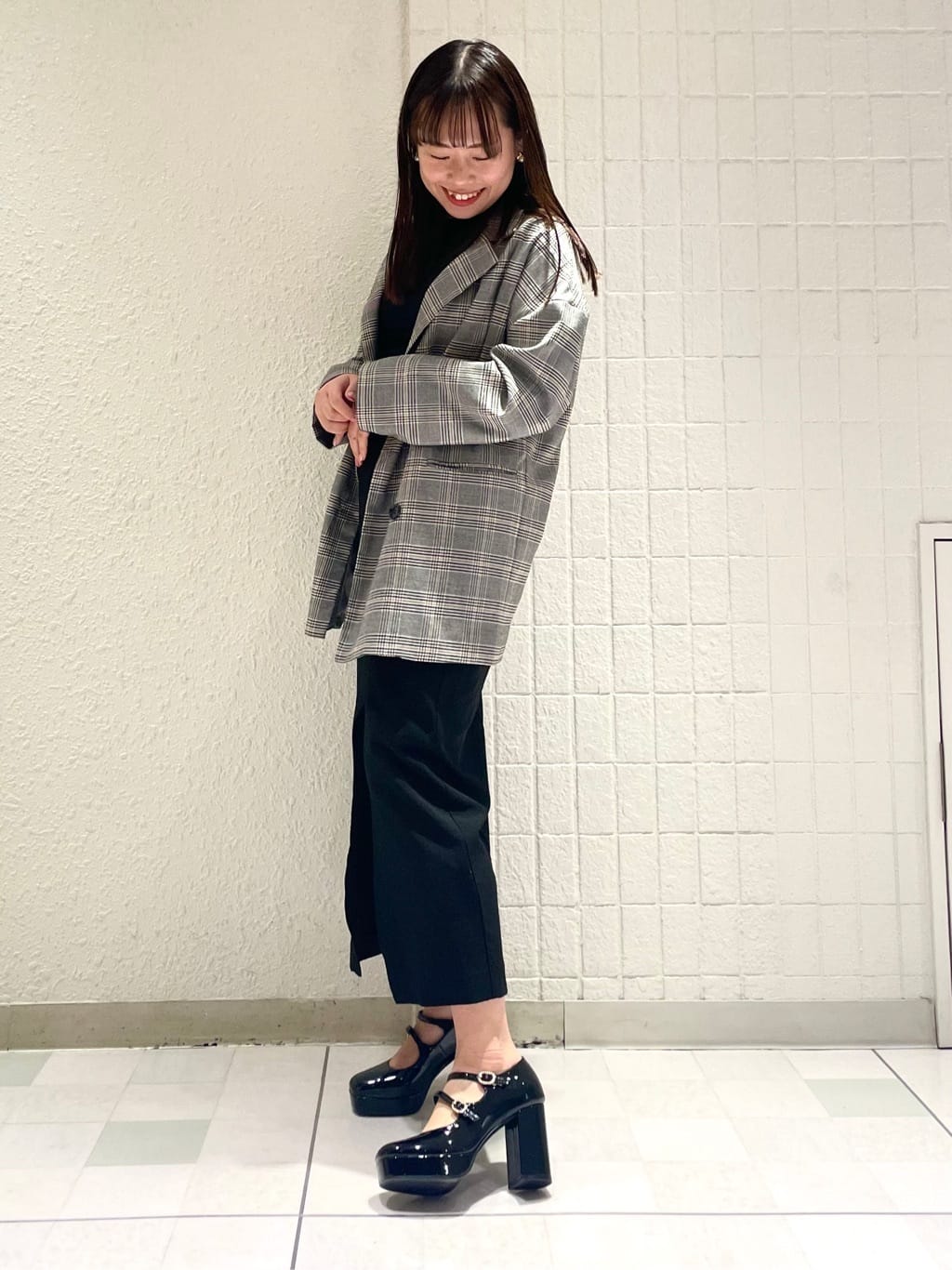 SEIKOさんの「ESPERANZA｜クロスダブルバックル厚底パンプス 結婚式二次会 パーティー 25SS」を使ったコーディネート