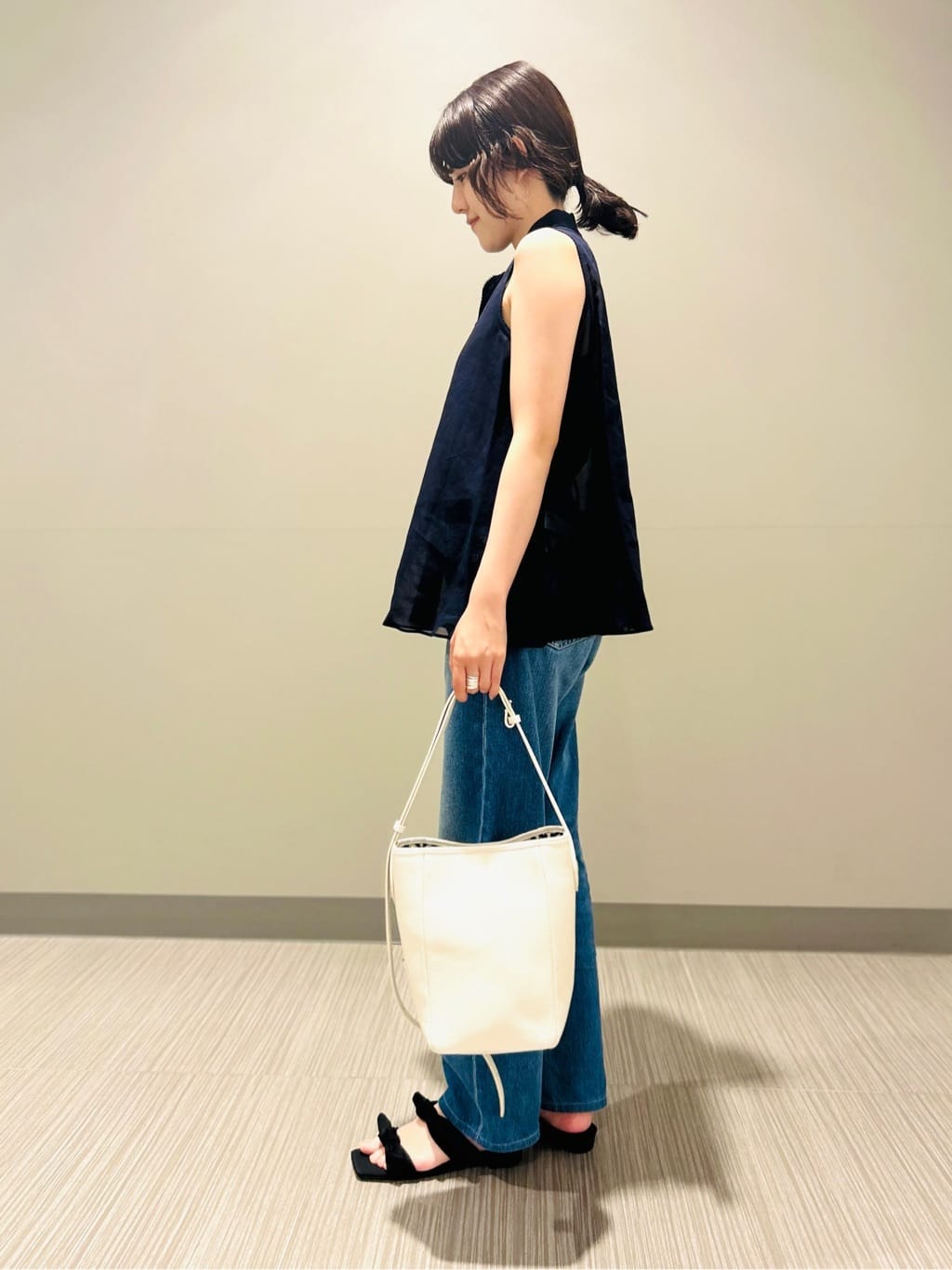 cocoさんの「DRESSTERIOR｜【ウォッシャブル】テーパードコンフォートデニム」を使ったコーディネート
