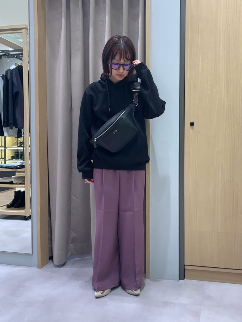 よぴさんの「TAKEO KIKUCHI｜アンティーク調レザー コインケース」を使ったコーディネート
