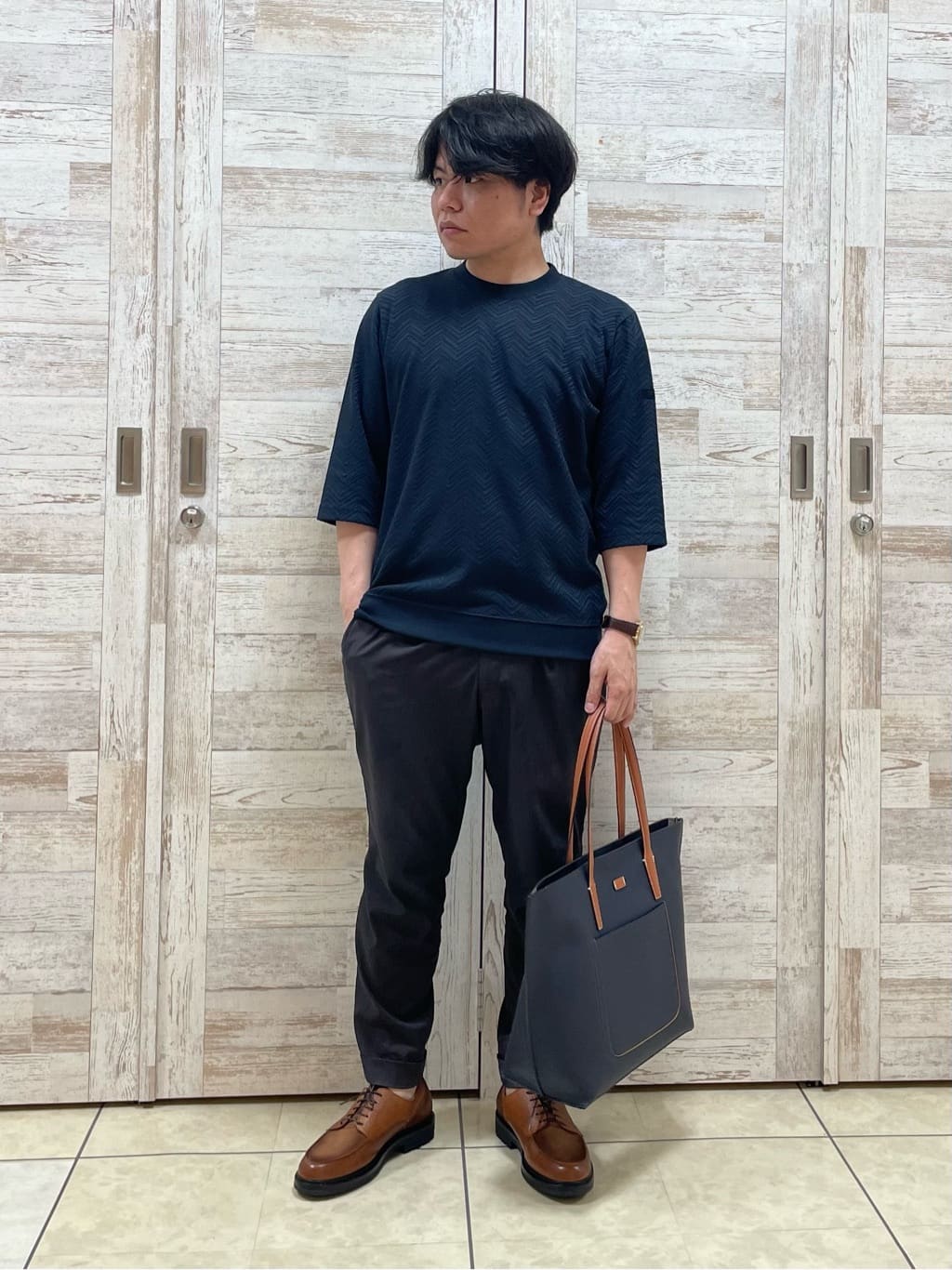 Suehiroさんの「TAKEO KIKUCHI｜」を使ったコーディネート