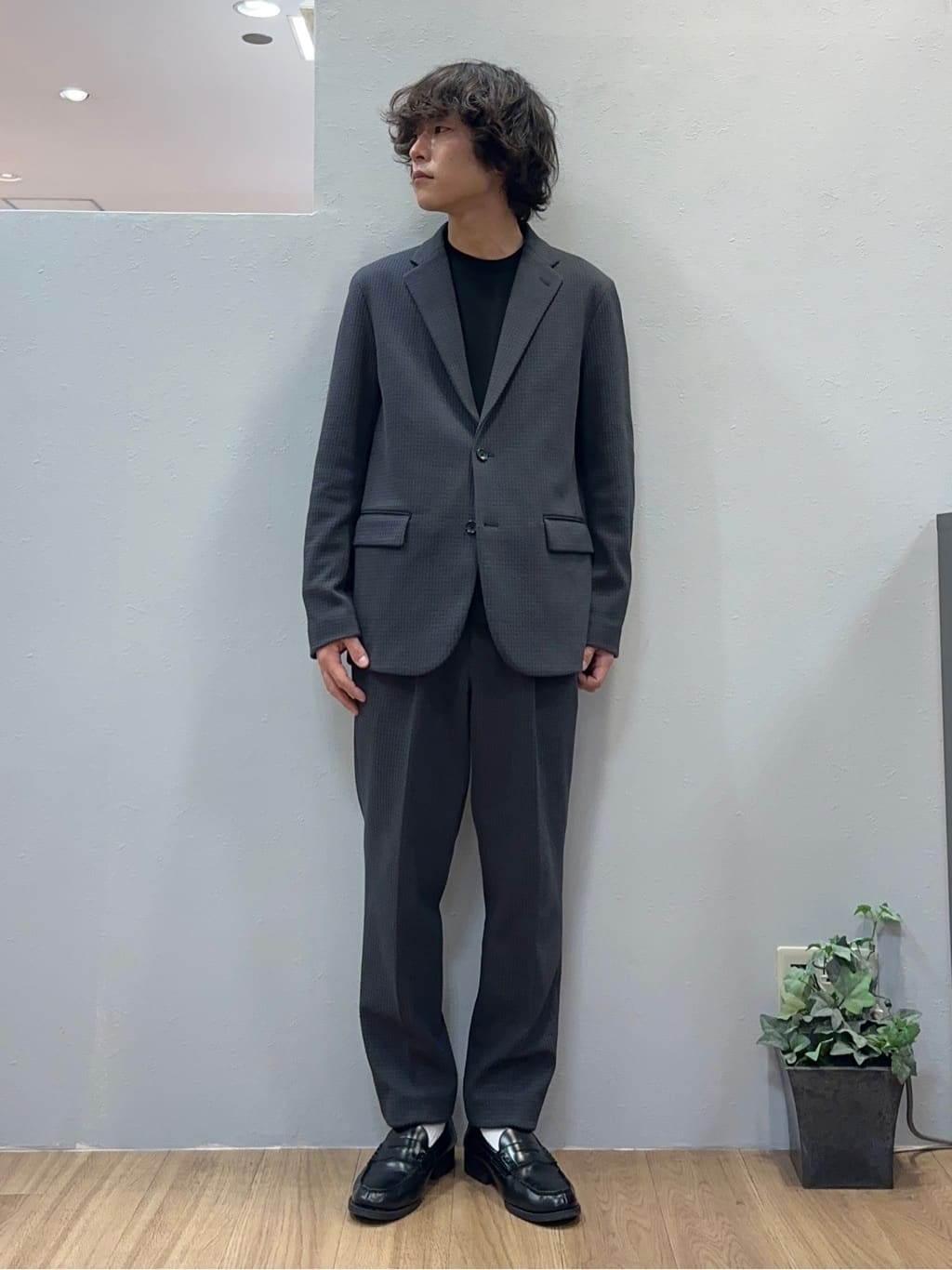 Uさんの「TAKEO KIKUCHI｜【抗菌防臭】クロスウィーブ ジャケット」を使ったコーディネート