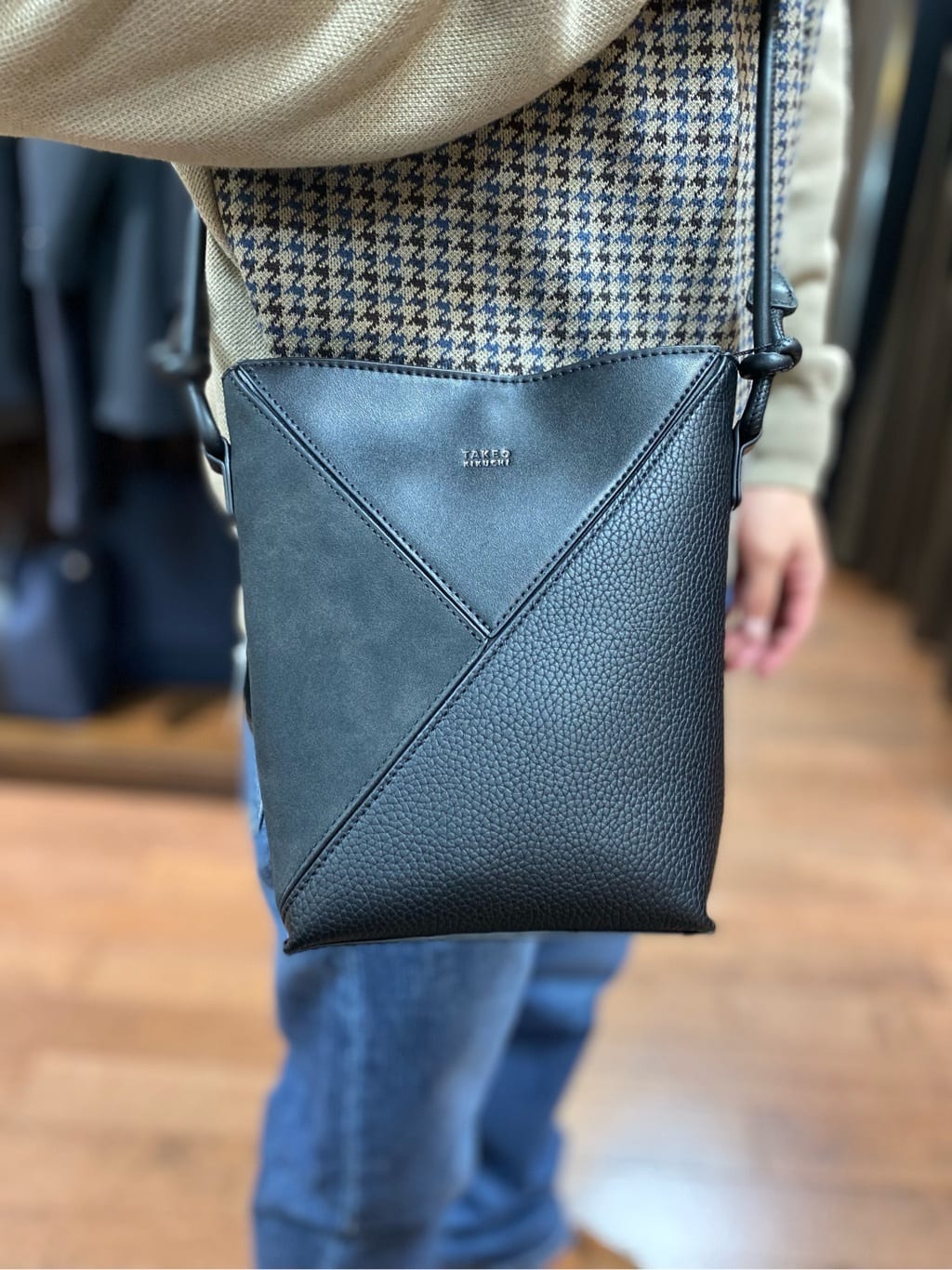 hazuさんの「TAKEO KIKUCHI｜」を使ったコーディネート