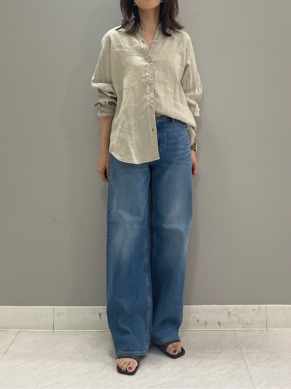 riiさんの「INDIVI｜◆【日本製/通勤】ベーシックマニッシュスーツベルト」を使ったコーディネート