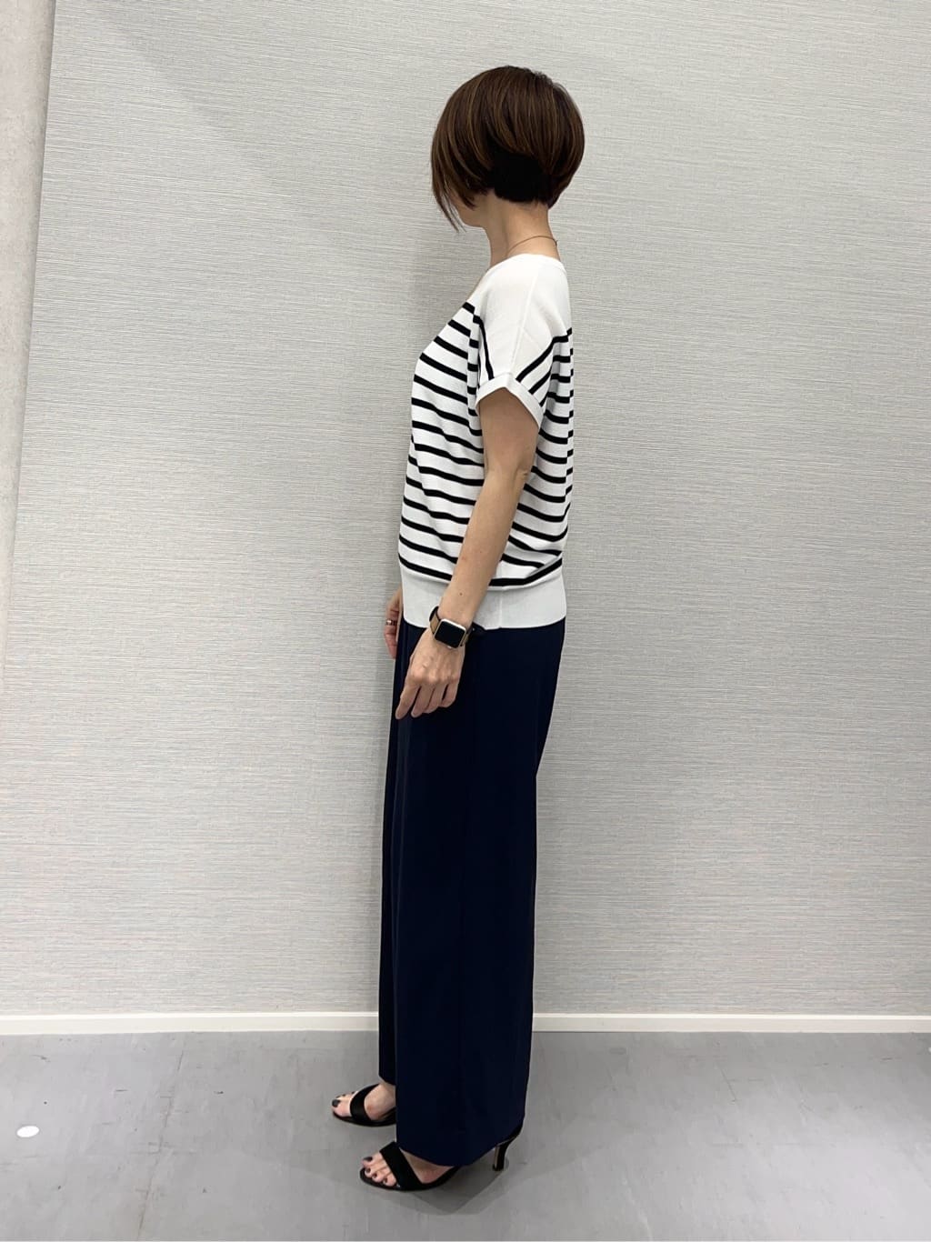 Shinakoさんの「UNTITLED｜【褒められパンツ／洗える／ウエストゴム】ワイドタックパンツ」を使ったコーディネート