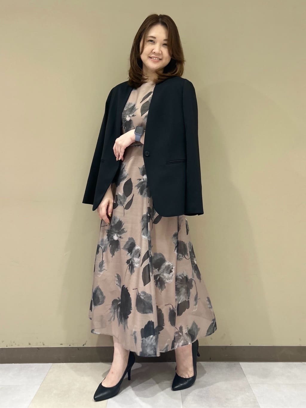 Teraさんの「UNTITLED｜【洗える通勤スーツ】レジェールギャバ　ストレッチカラーレスジャケット」を使ったコーディネート