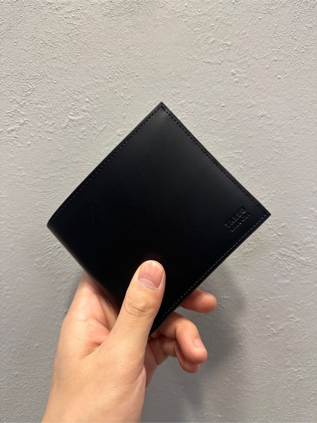 Uさんの「TAKEO KIKUCHI｜アンティーク調レザー 2つ折り財布」を使ったコーディネート