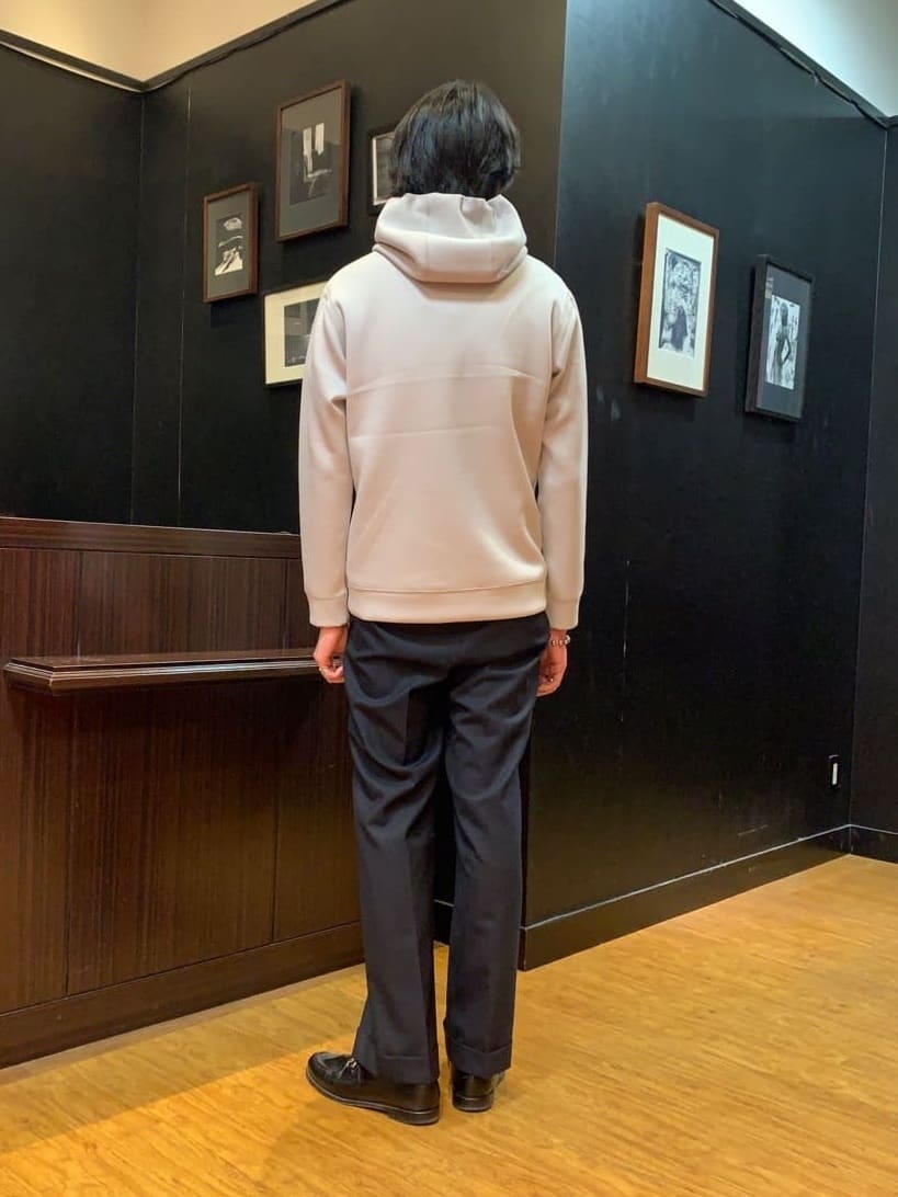 ニシカワさんの「TAKEO KIKUCHI｜【Sサイズ～】エアダン プルオーバー パーカ」を使ったコーディネート