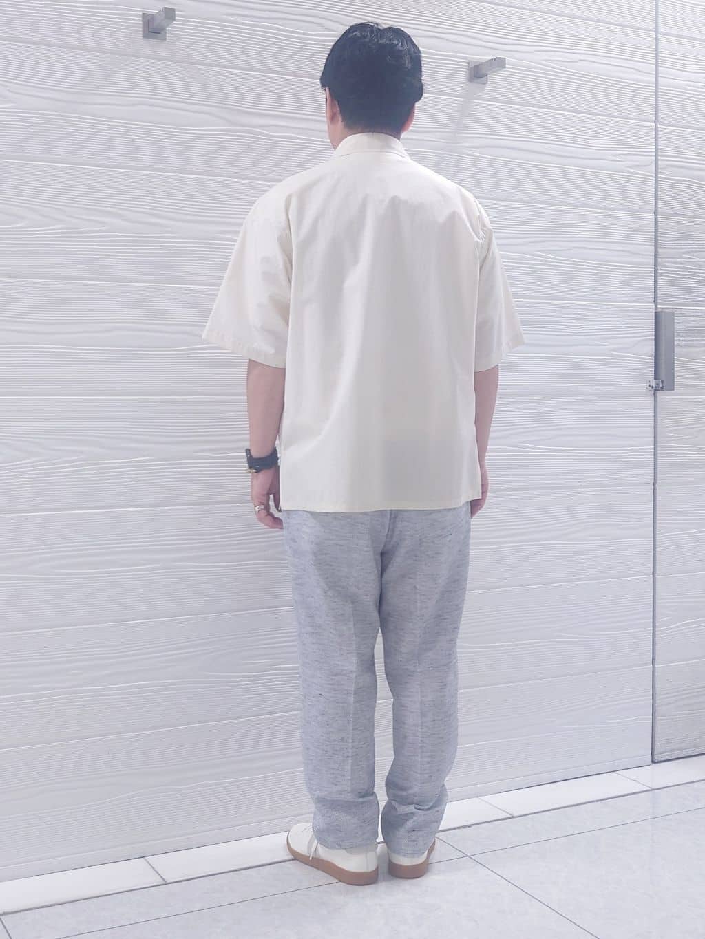 かずさんの「TAKEO KIKUCHI｜【抗菌防臭／5サイズ展開】ハイゲージポンチ Tシャツ」を使ったコーディネート
