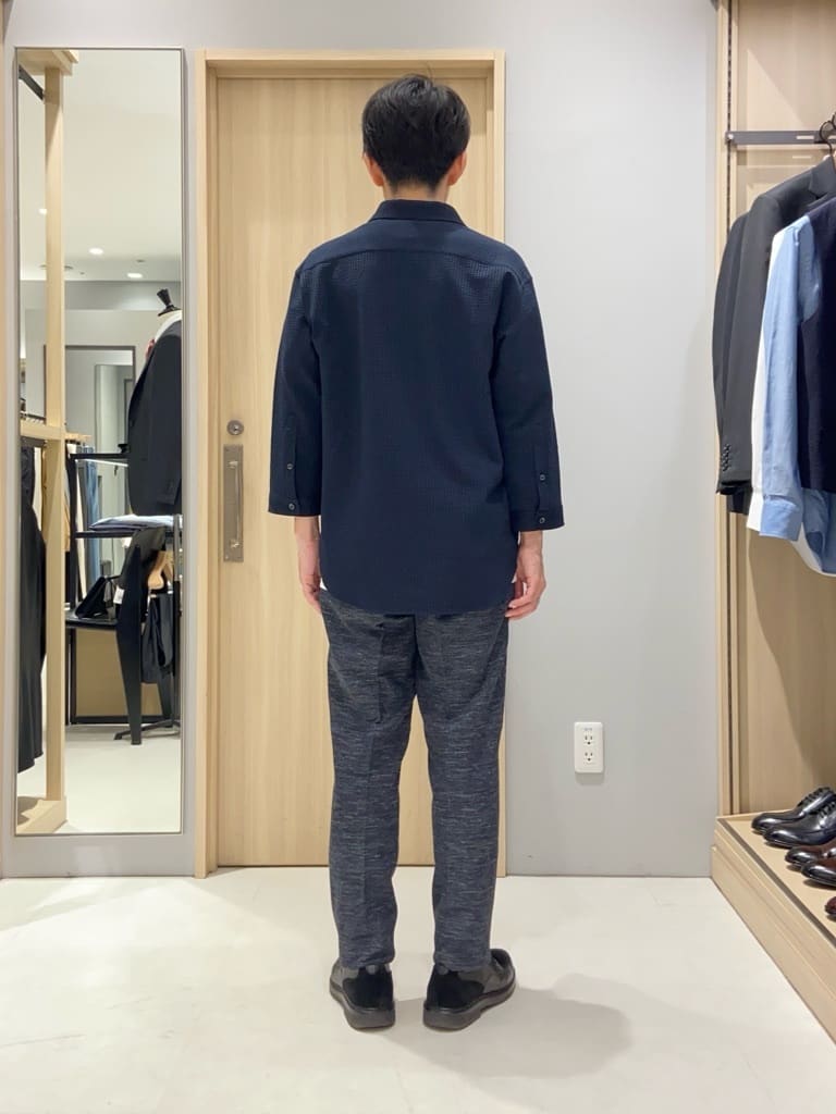 わいずみさんの「TAKEO KIKUCHI｜【抗菌防臭／5サイズ展開】ハイゲージポンチ Tシャツ」を使ったコーディネート