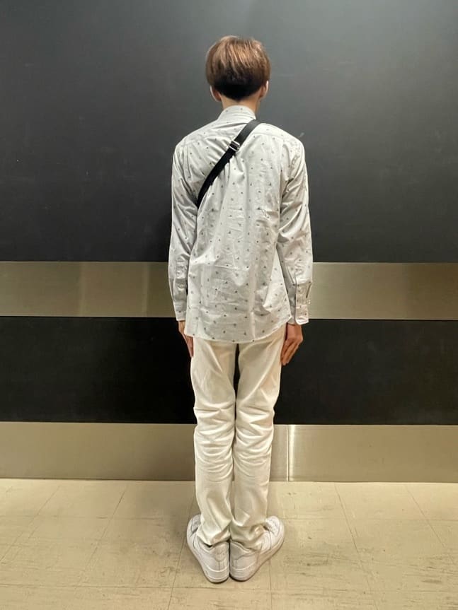 ゆうさんの「TAKEO KIKUCHI｜【Sサイズ～】ストレッチ デニム パンツ」を使ったコーディネート