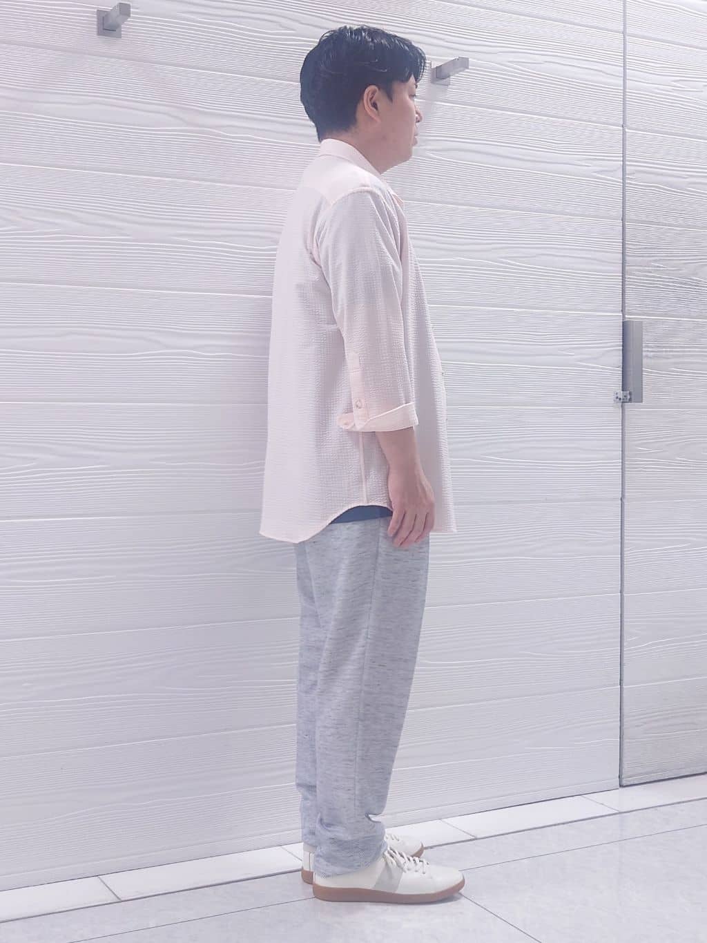 かずさんの「TAKEO KIKUCHI｜【尾州織】リネンブレンド メッシュパンツ」を使ったコーディネート