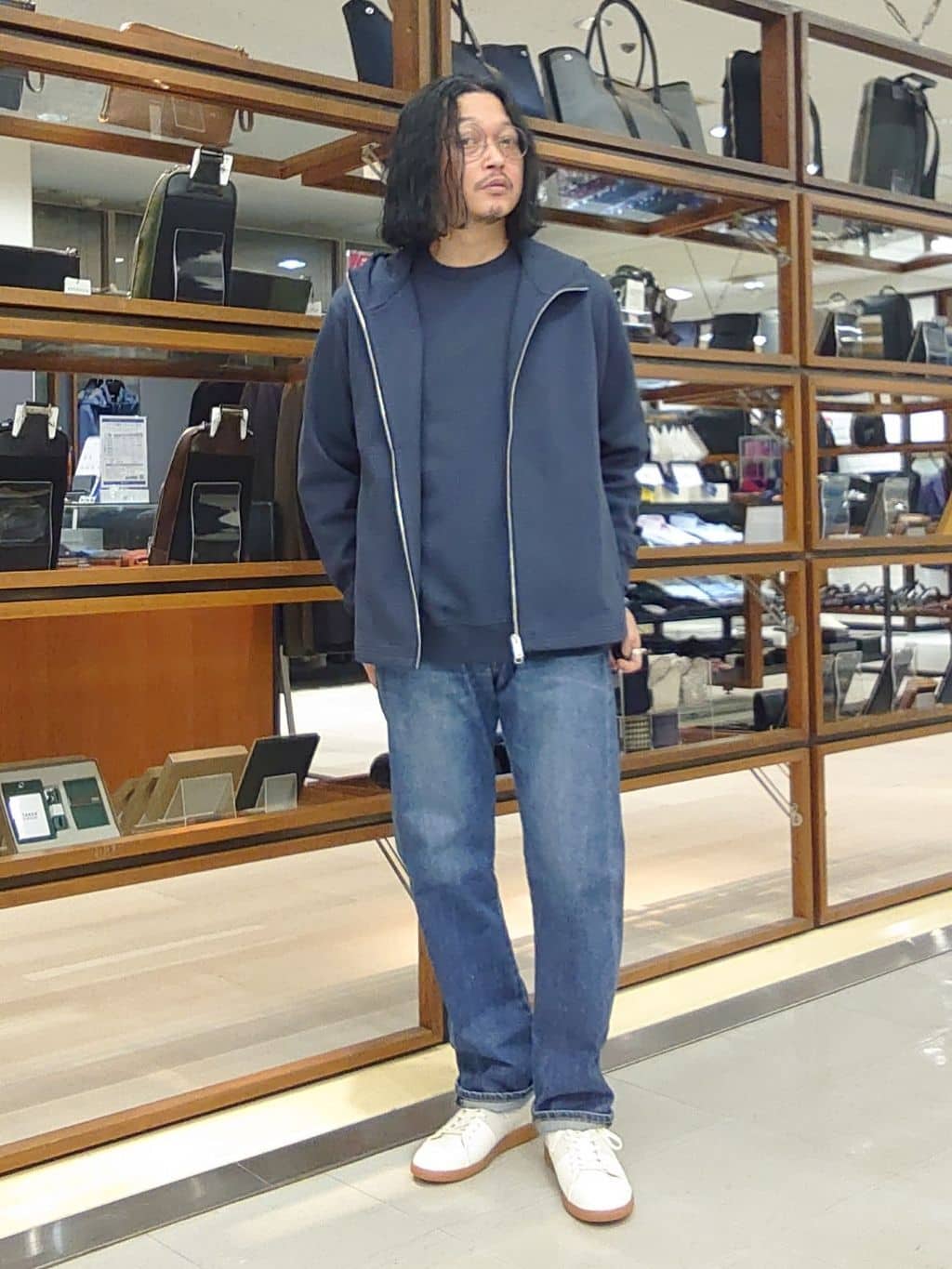 かしげるさんの「TAKEO KIKUCHI｜」を使ったコーディネート