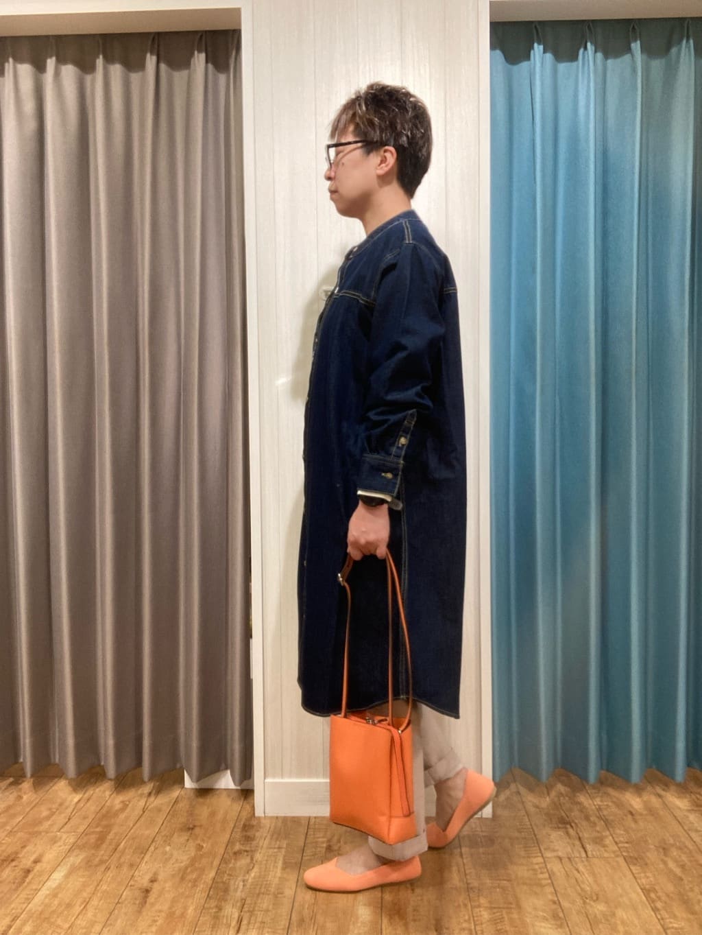 MUNEさんの「SHOO･LA･RUE｜【SS-3L/無理せずスリム】 ぐんぐん伸びる イージーテーパードパンツ」を使ったコーディネート