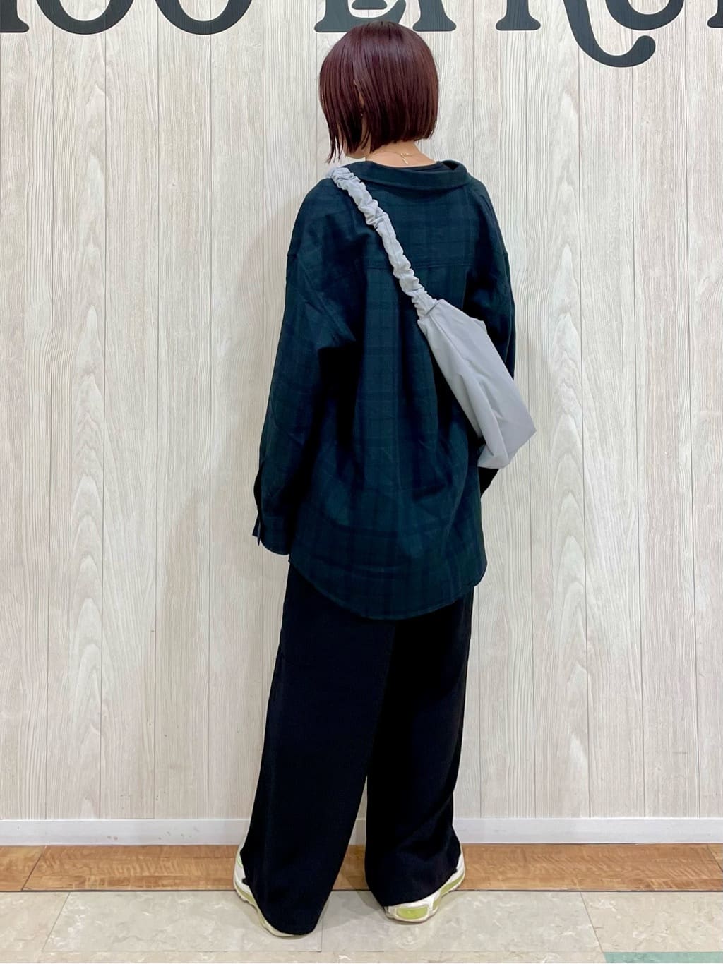 うずまきさんの「SHOO･LA･RUE｜」を使ったコーディネート