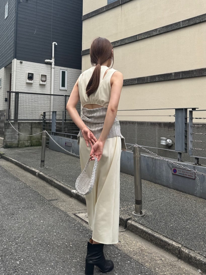 designer yukaさんの「CODE A｜slit jersey dress」を使ったコーディネート