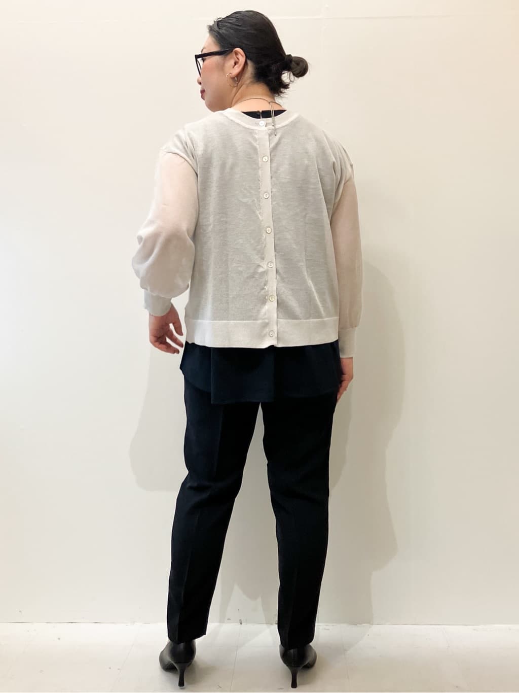 nishidaさんの「OPAQUE.CLIP｜【抗菌防臭加工/7cmヒール】ベーシックパンプス/通勤対応」を使ったコーディネート