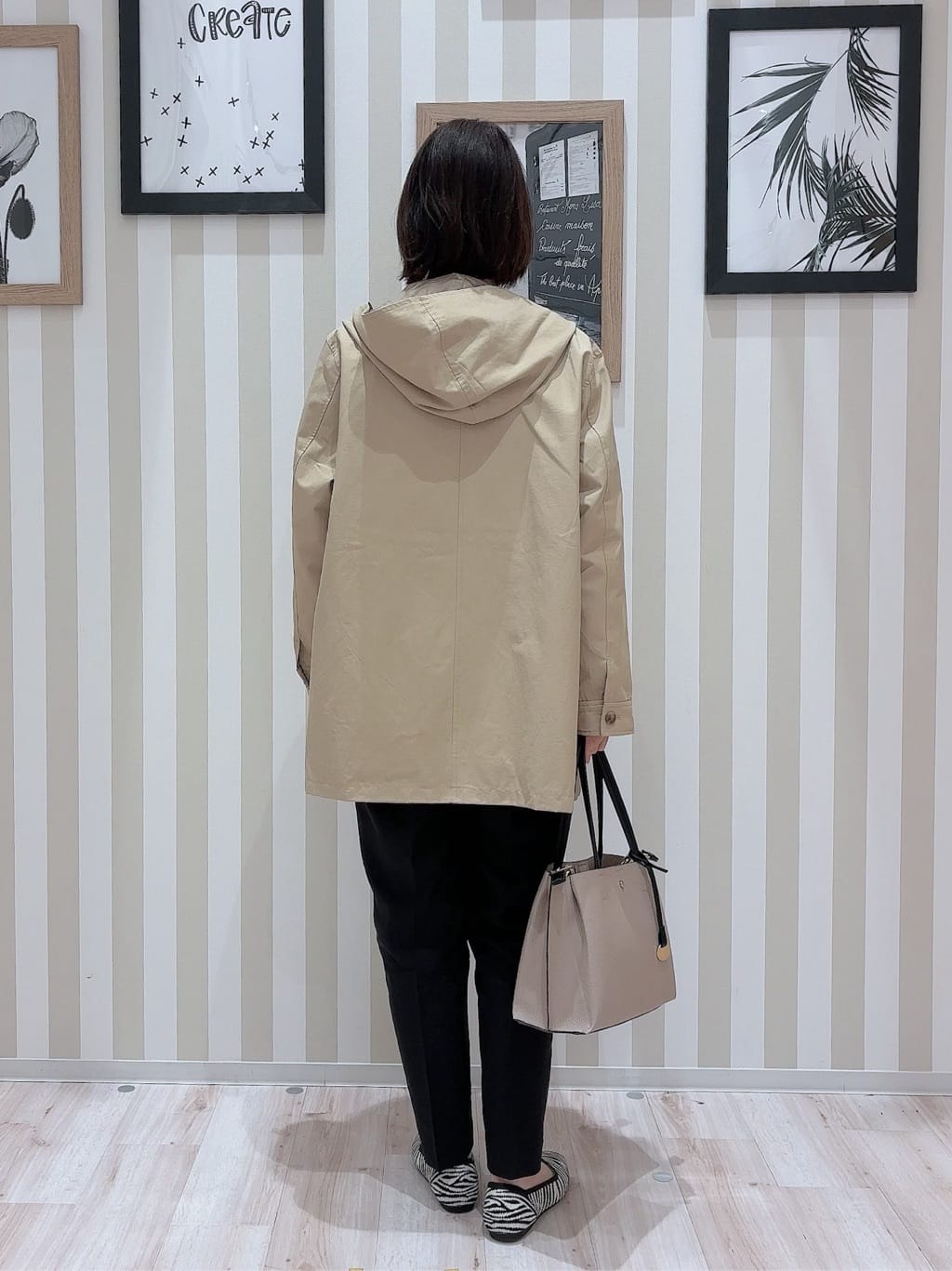 ちーさんの「SHOO･LA･RUE｜【洗える/SS-3L】すっきりキレイにかっこよく 大人のテーパードパンツ」を使ったコーディネート