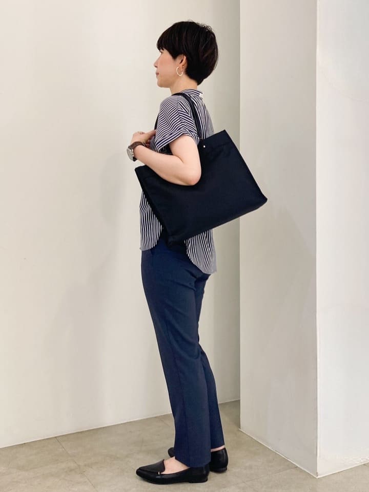 KUROさんの「grove｜メタルパーツローファーパンプス【晴雨兼用】」を使ったコーディネート