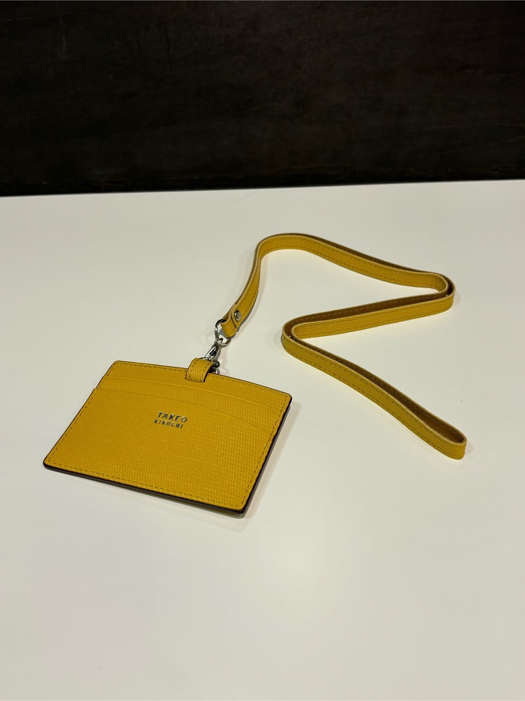 ヒナさんの「TAKEO KIKUCHI｜【ソフト＆ナチュラル】ミニメッシュ レザー IDカードホルダー」を使ったコーディネート