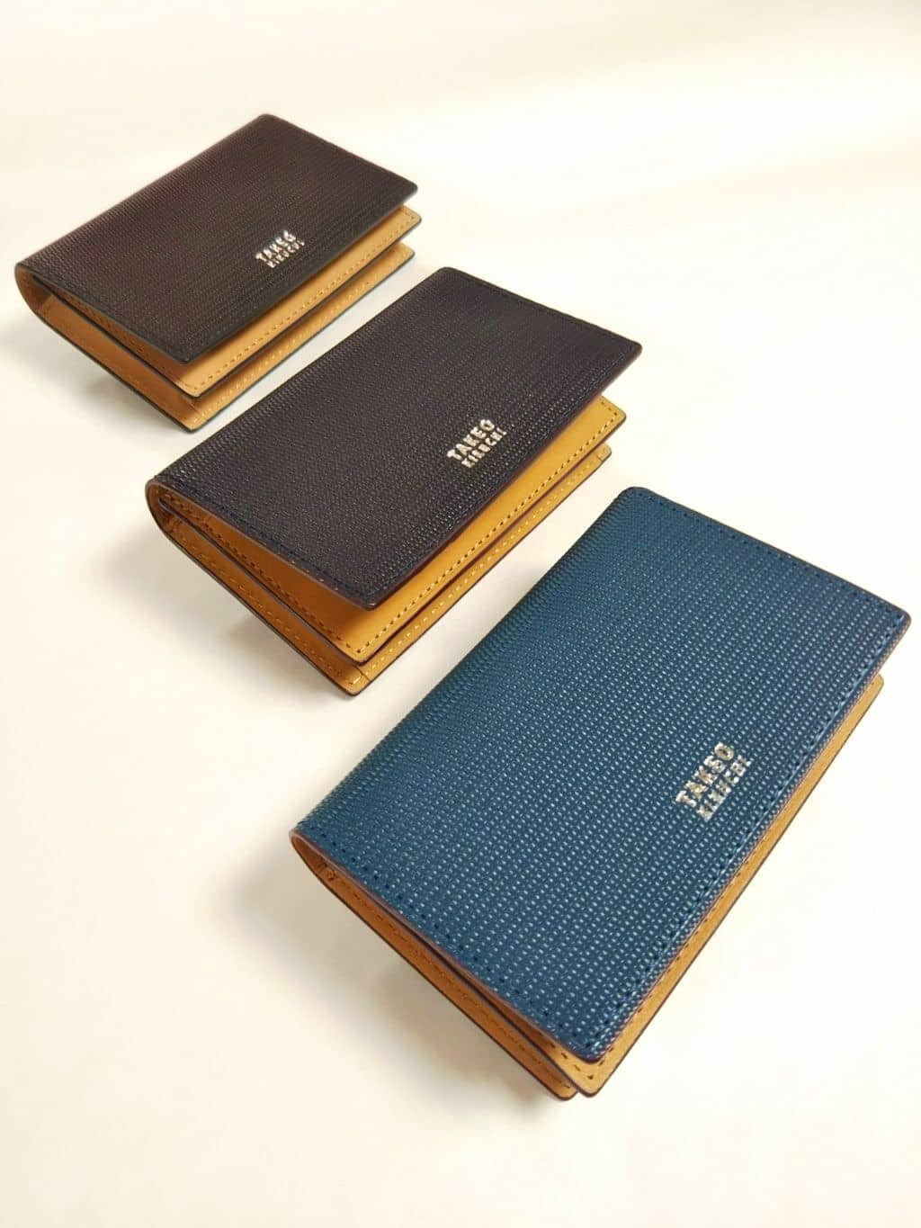 yasuさんの「TAKEO KIKUCHI｜【ソフト＆ナチュラル】ミニメッシュ レザー 名刺入れ」を使ったコーディネート