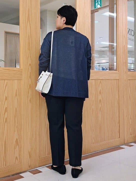 ますこさんの「UNTITLED｜」を使ったコーディネート