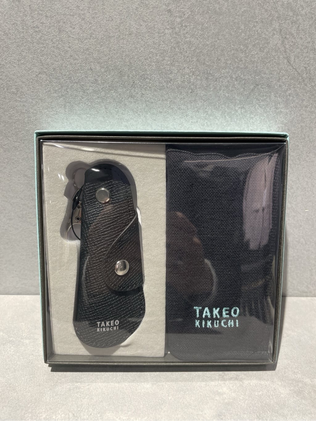 Tightさんの「TAKEO KIKUCHI｜【Made in JAPAN】番千鳥ウィンドペン柄 ネクタイ」を使ったコーディネート