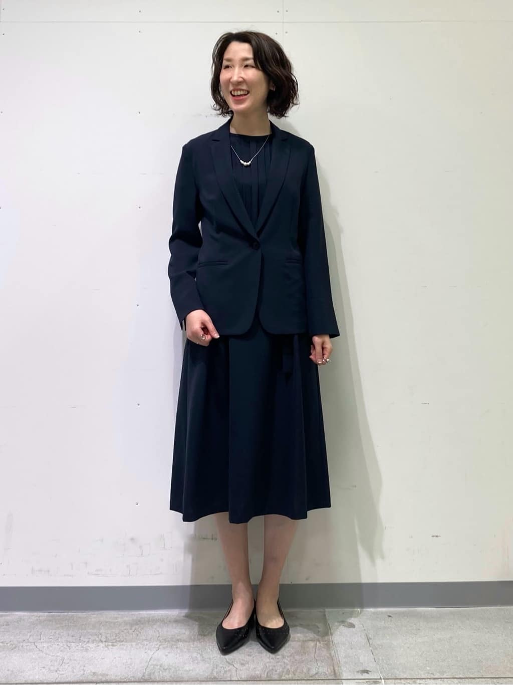 yuriさんの「INDIVI｜【セレモニーにおすすめ！】パール調トップネックレス」を使ったコーディネート
