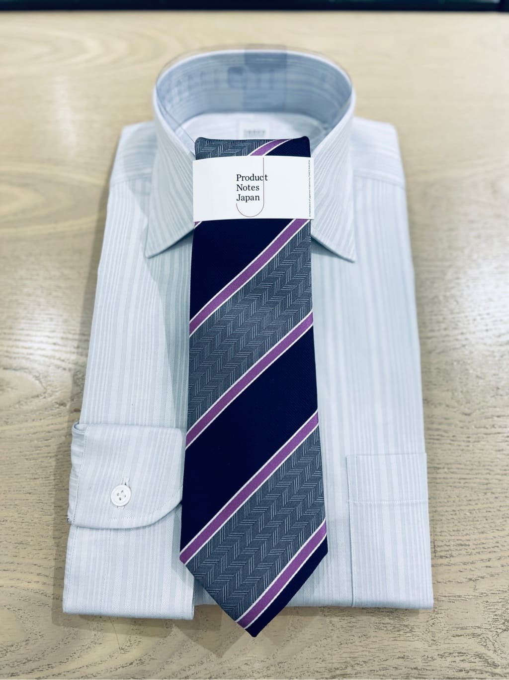 わいずみさんの「TAKEO KIKUCHI｜【Made in JAPAN】ドビーストライプ ドレス シャツ」を使ったコーディネート