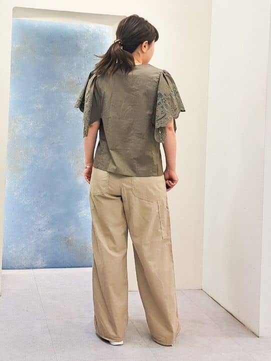 ふるさんの「grove｜＜Lee&times;grove（別注色あり）＞ PAINTER PANTS」を使ったコーディネート