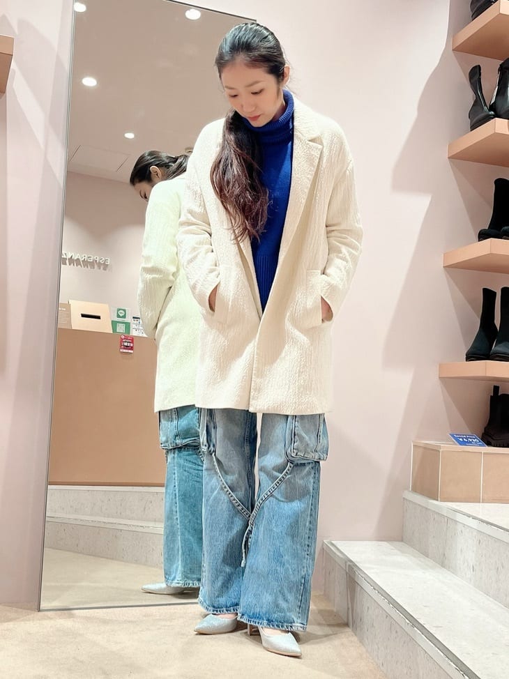 kaoriさんの「ESPERANZA｜【12時間パンプス】約8.5?／ラメ素材　歩きやすくて疲れにくい」を使ったコーディネート