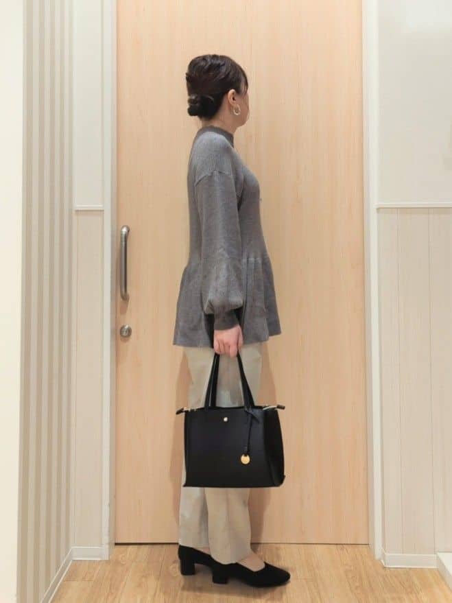 あさんの「SHOO･LA･RUE｜【洗える/SS-3L】すっきりキレイにかっこよく 大人のテーパードパンツ」を使ったコーディネート