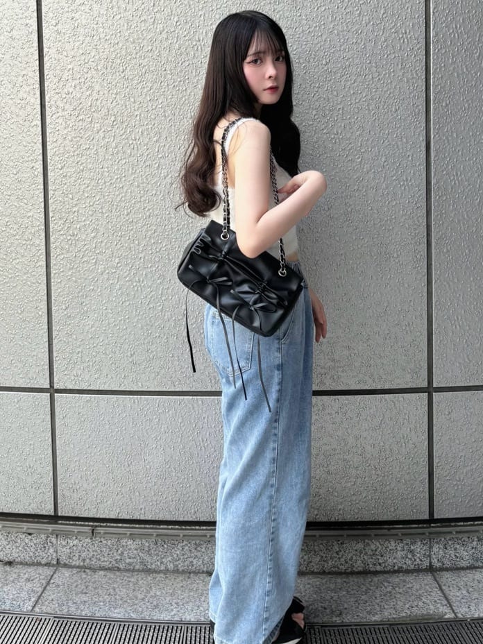 HUANG WEI HSUANさんの「ESPERANZA｜」を使ったコーディネート