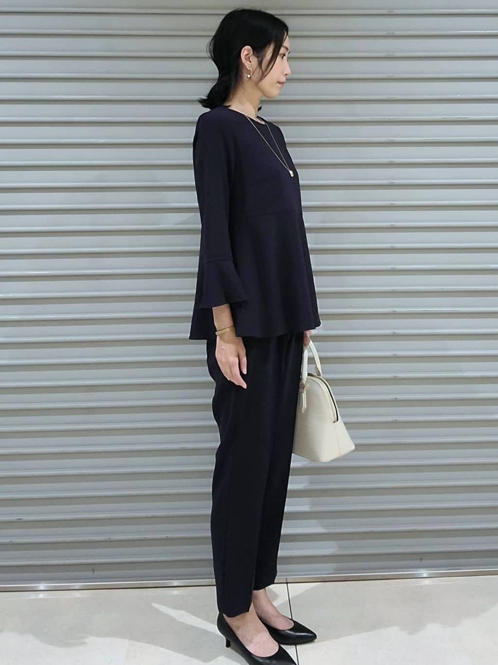 Isaさんの「UNTITLED｜【日本製・本革】Comfit Dresser Pumps（コンフィットドレッサーパンプス）」を使ったコーディネート