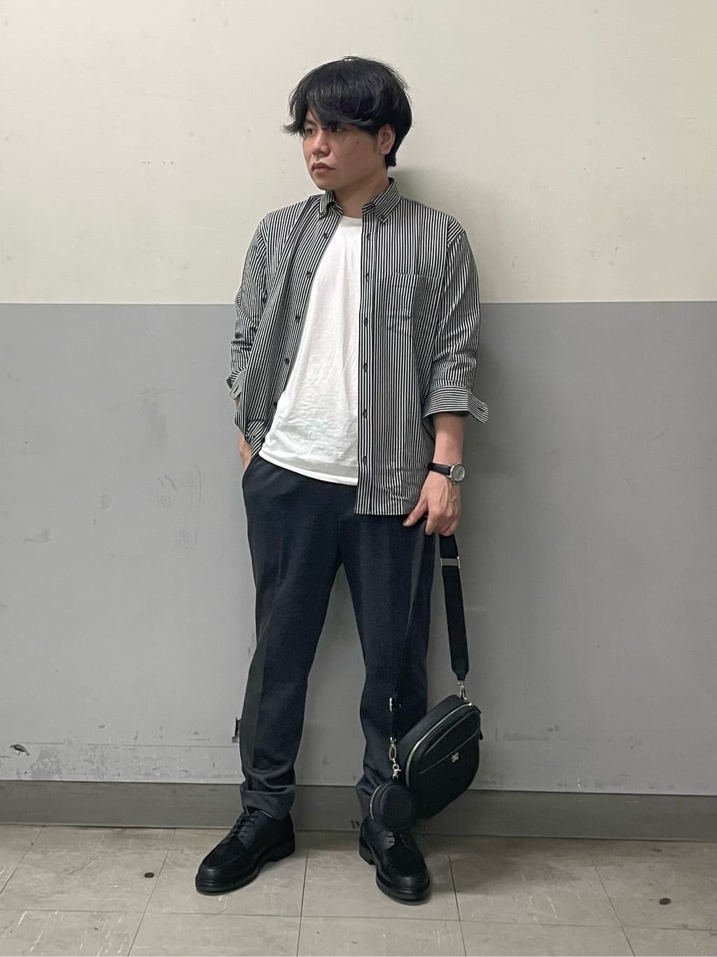 Suehiroさんの「TAKEO KIKUCHI｜【抗菌防臭/シーズンレス】シアサッカー ジャージシャツ」を使ったコーディネート