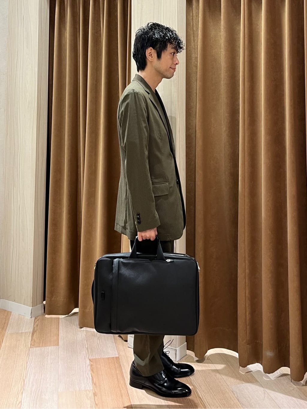 URAさんの「TAKEO KIKUCHI｜ストレートチップシューズ[ メンズ ビジネス シューズ 結婚式 ]」を使ったコーディネート