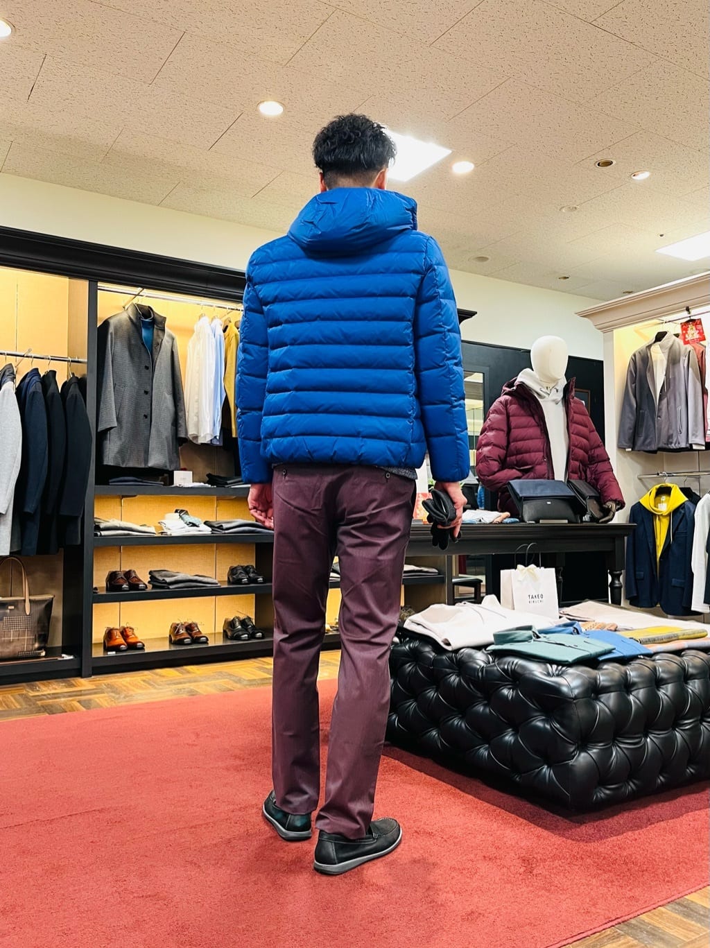 晃さんの「TAKEO KIKUCHI｜【全7サイズ&times;8色展開！】トップマルチヘリンボン パンツ」を使ったコーディネート