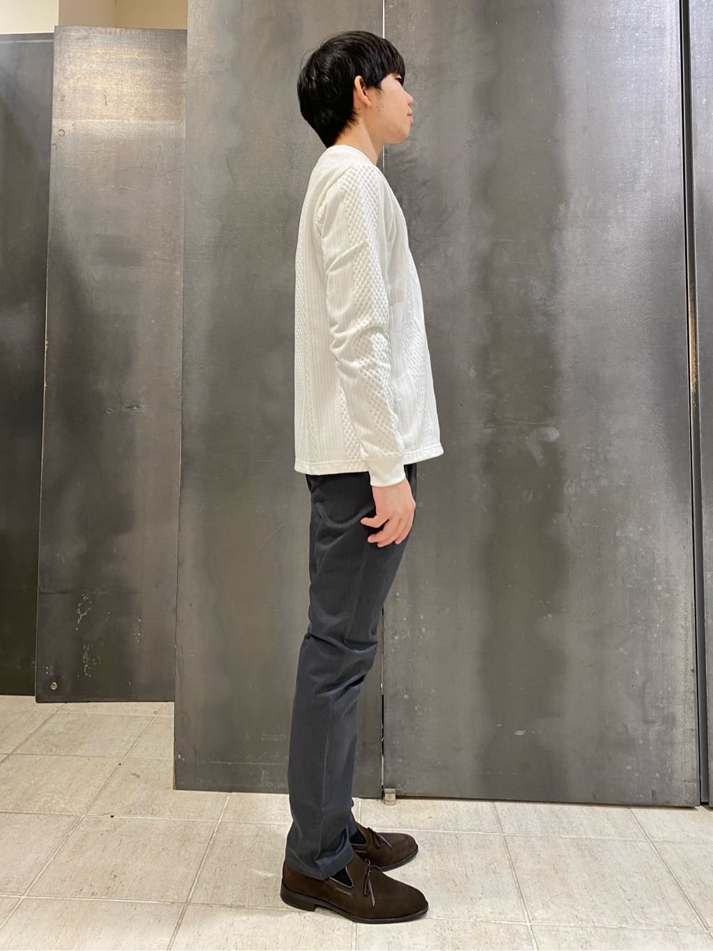 shoumaさんの「TAKEO KIKUCHI｜【全7サイズ&times;8色展開！】トップマルチヘリンボン パンツ」を使ったコーディネート