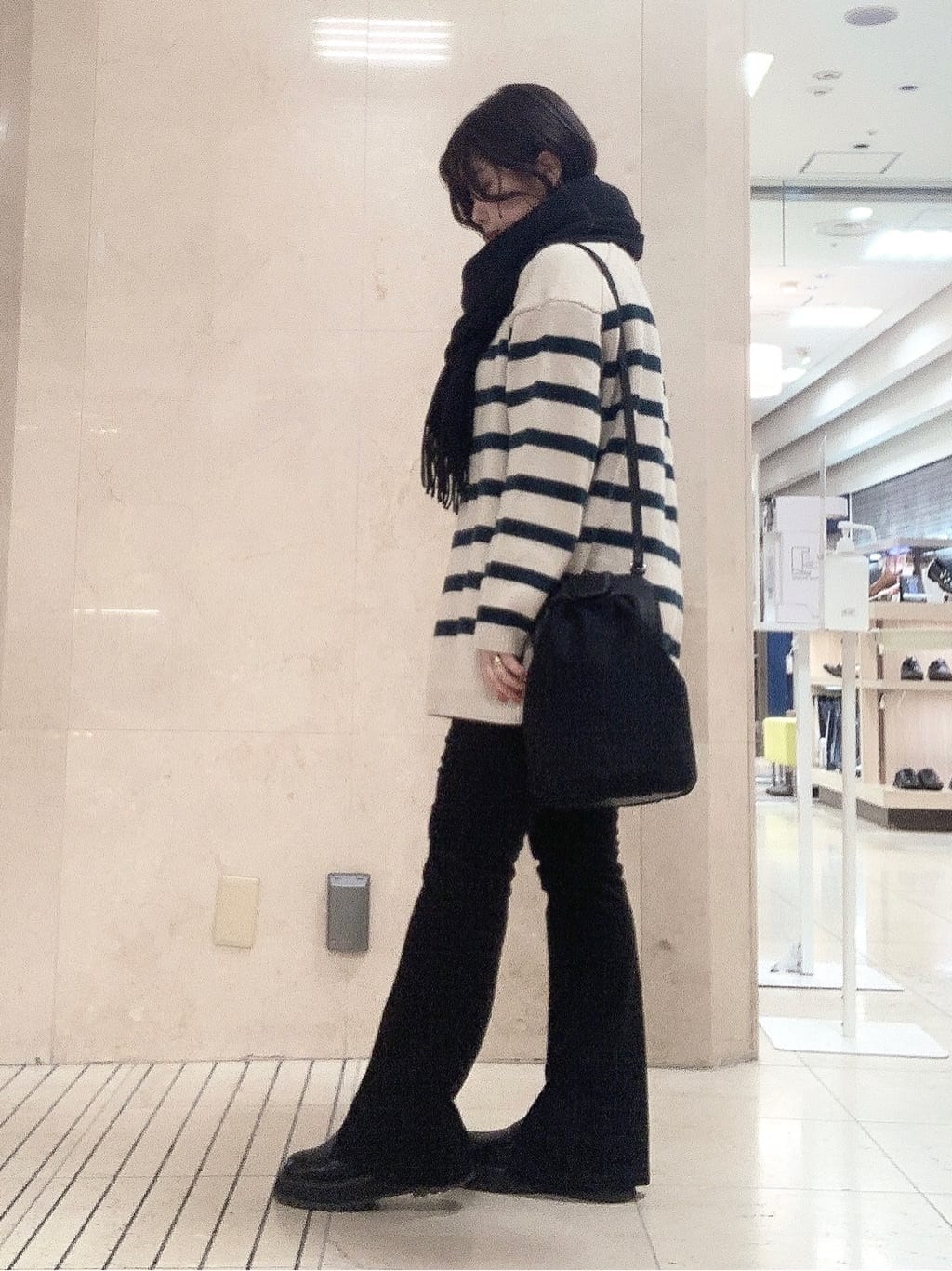 mさんの「HIROKO HAYASHI｜POLARIS（ポラリス）縦型ショルダーバッグ」を使ったコーディネート