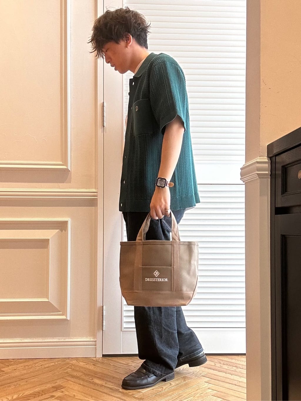 須田　慎二郎さんの「DRESSTERIOR｜【撥水加工/Safari5月号掲載】ローファー」を使ったコーディネート