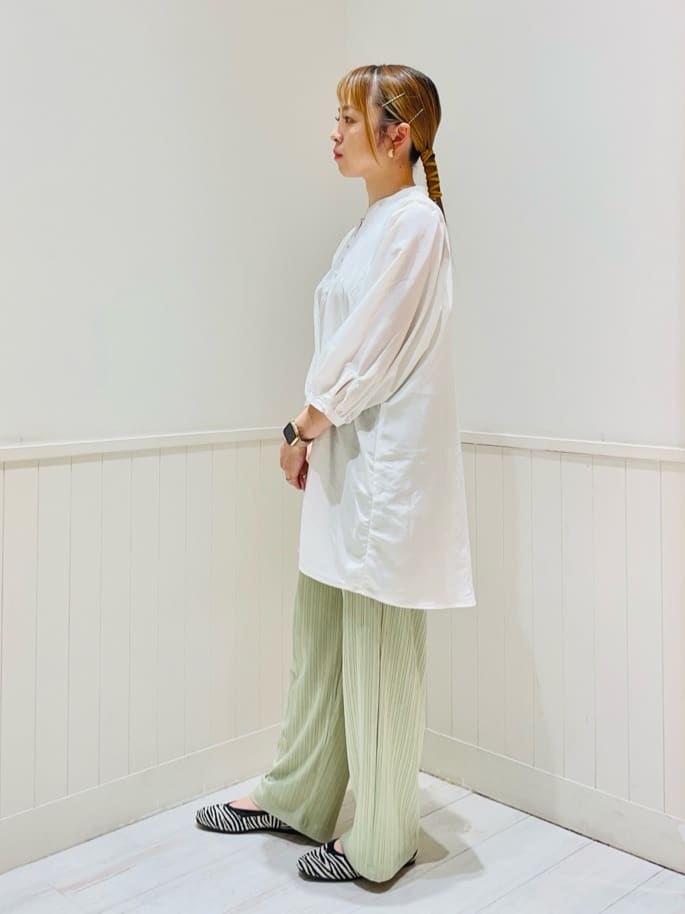 reina.tさんの「SHOO･LA･RUE｜」を使ったコーディネート