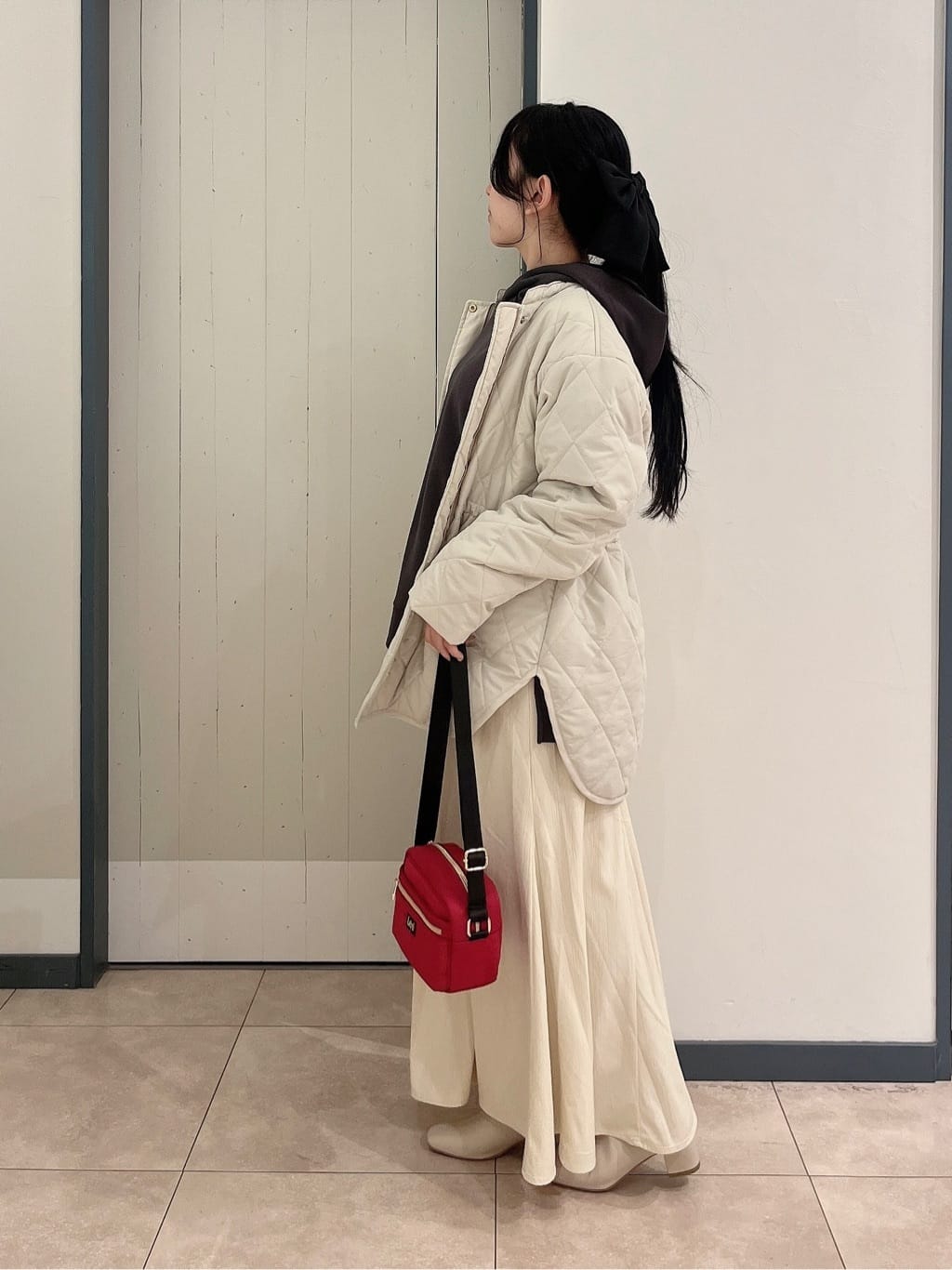ayanoさんの「grove｜【Lee別注】スクエアショルダー」を使ったコーディネート