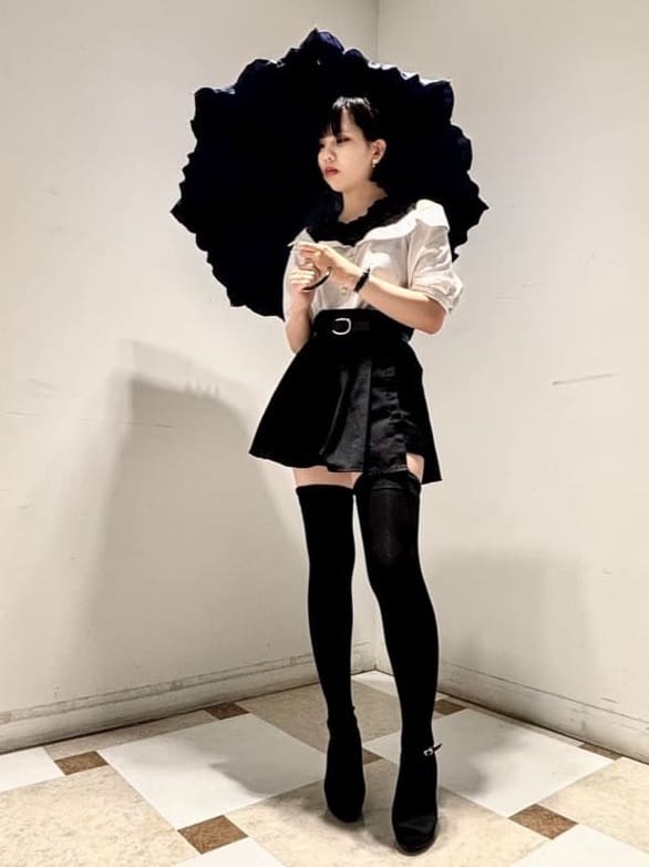 夜桜さんの「ESPERANZA｜3WAYチャンキーヒールパンプス」を使ったコーディネート