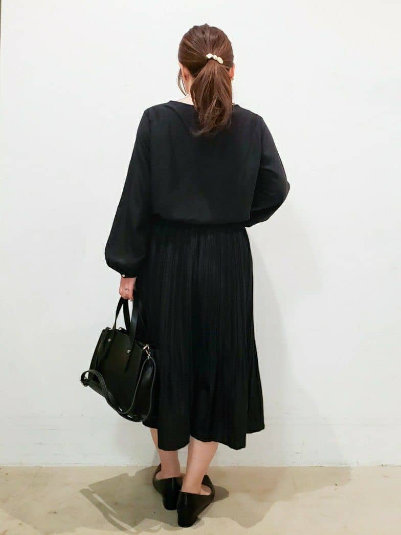 TSUCHIYAさんの「SHOO･LA･RUE｜」を使ったコーディネート