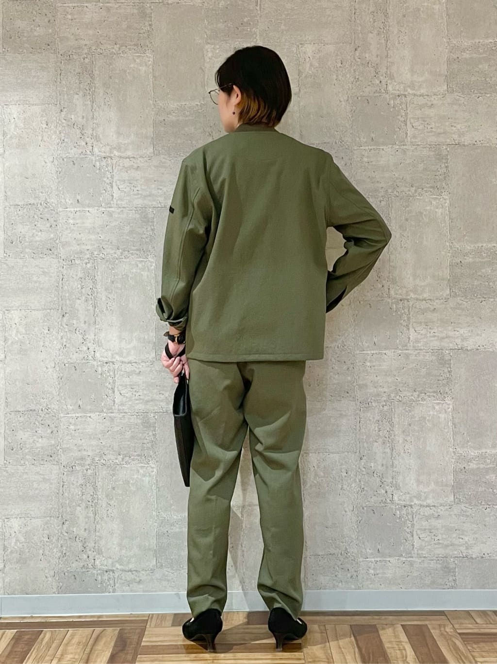 Kudou Cさんの「TAKEO KIKUCHI｜【ベーシック】レザー クラッチバッグ」を使ったコーディネート