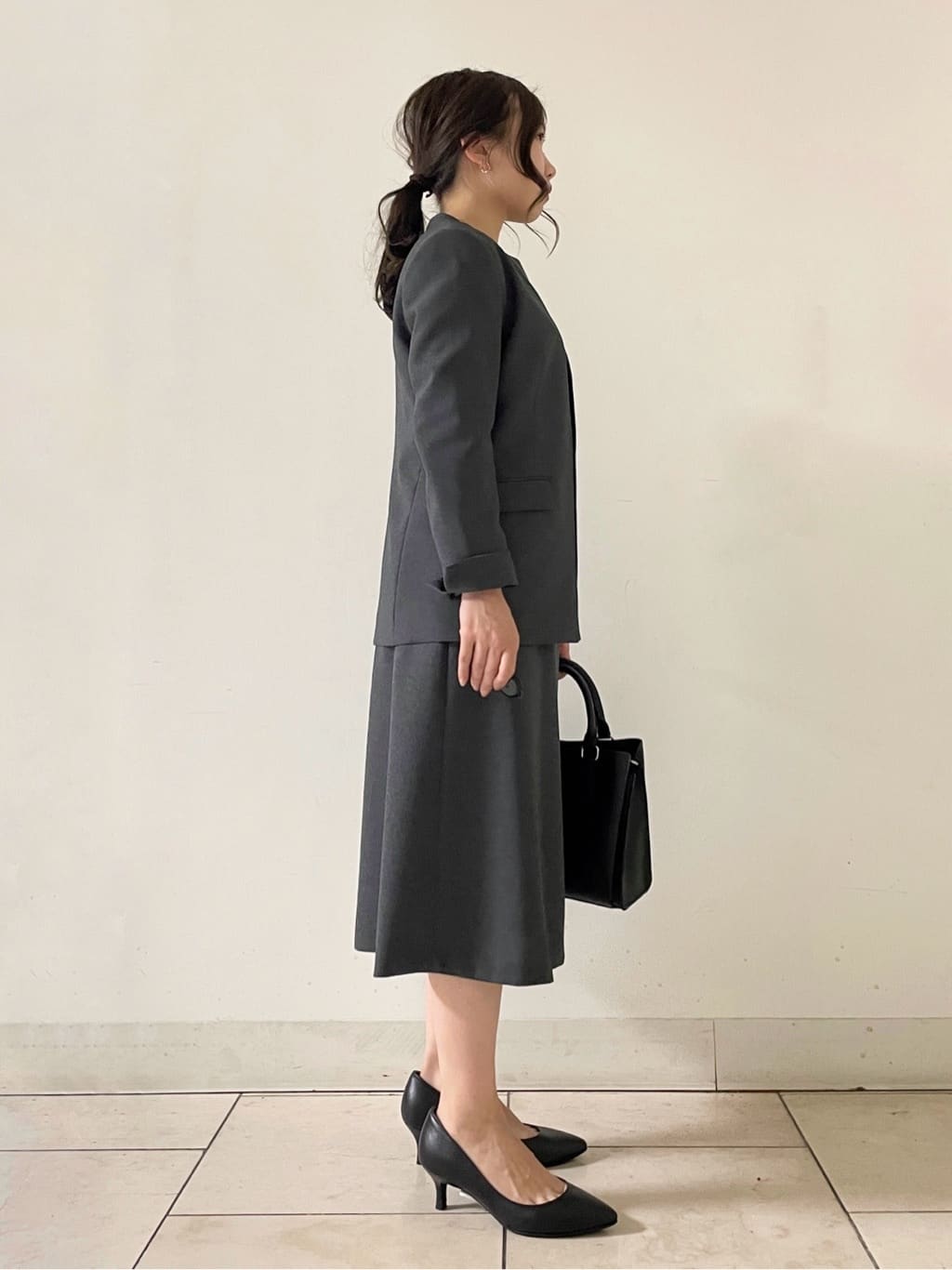 kahoさんの「INDIVI｜【セレモニーにおすすめ！】パール調トップネックレス」を使ったコーディネート