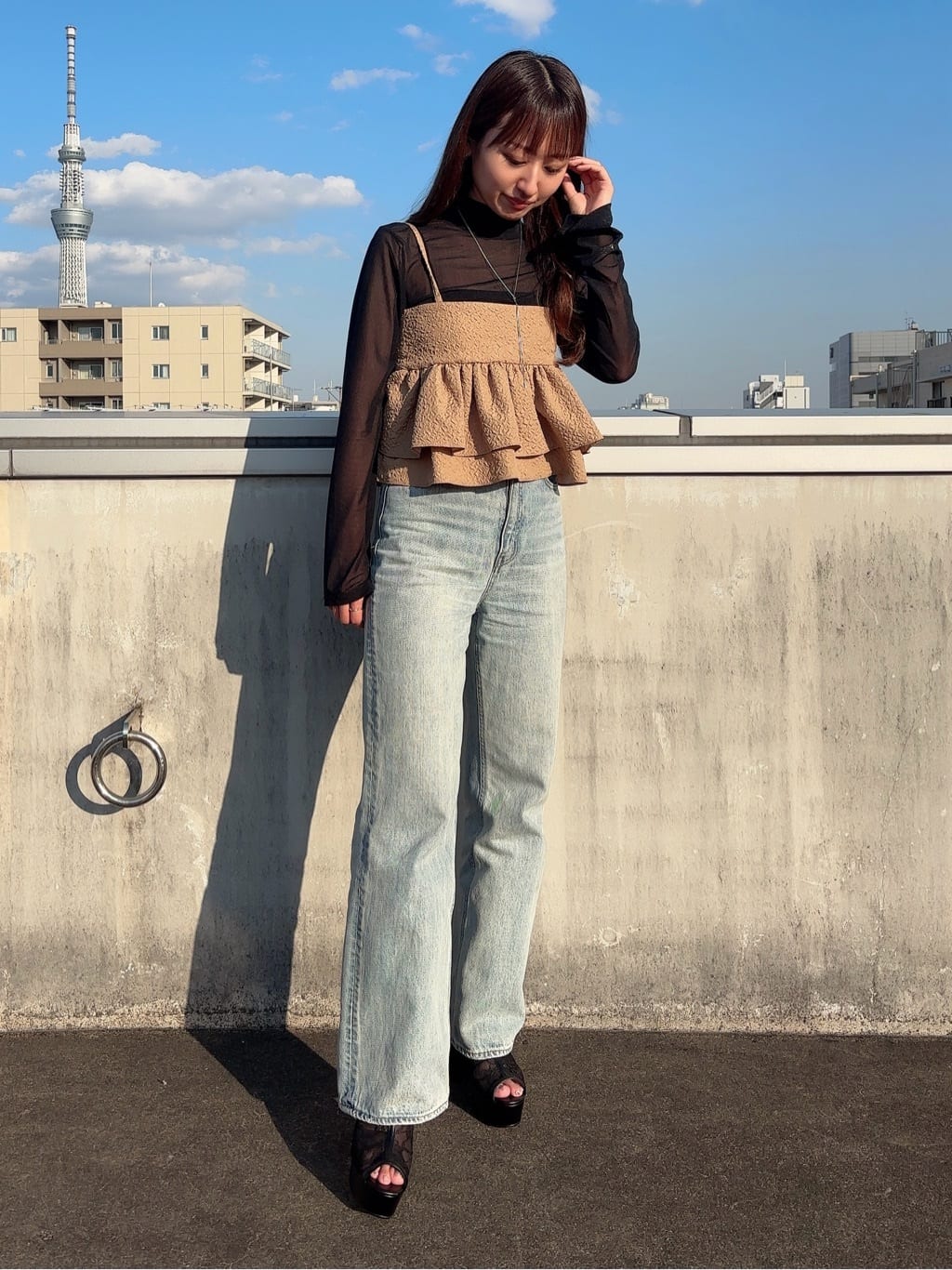 RINAさんの「ESPERANZA｜厚底ラク盛りブーツヒールサンダル」を使ったコーディネート