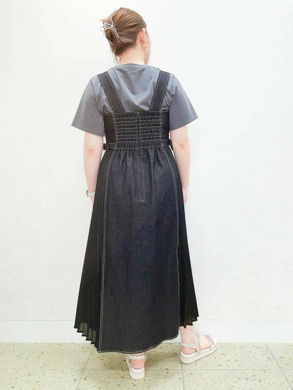 satoさんの「grove｜キレイに決まる!脇プリーツジャンドレ」を使ったコーディネート