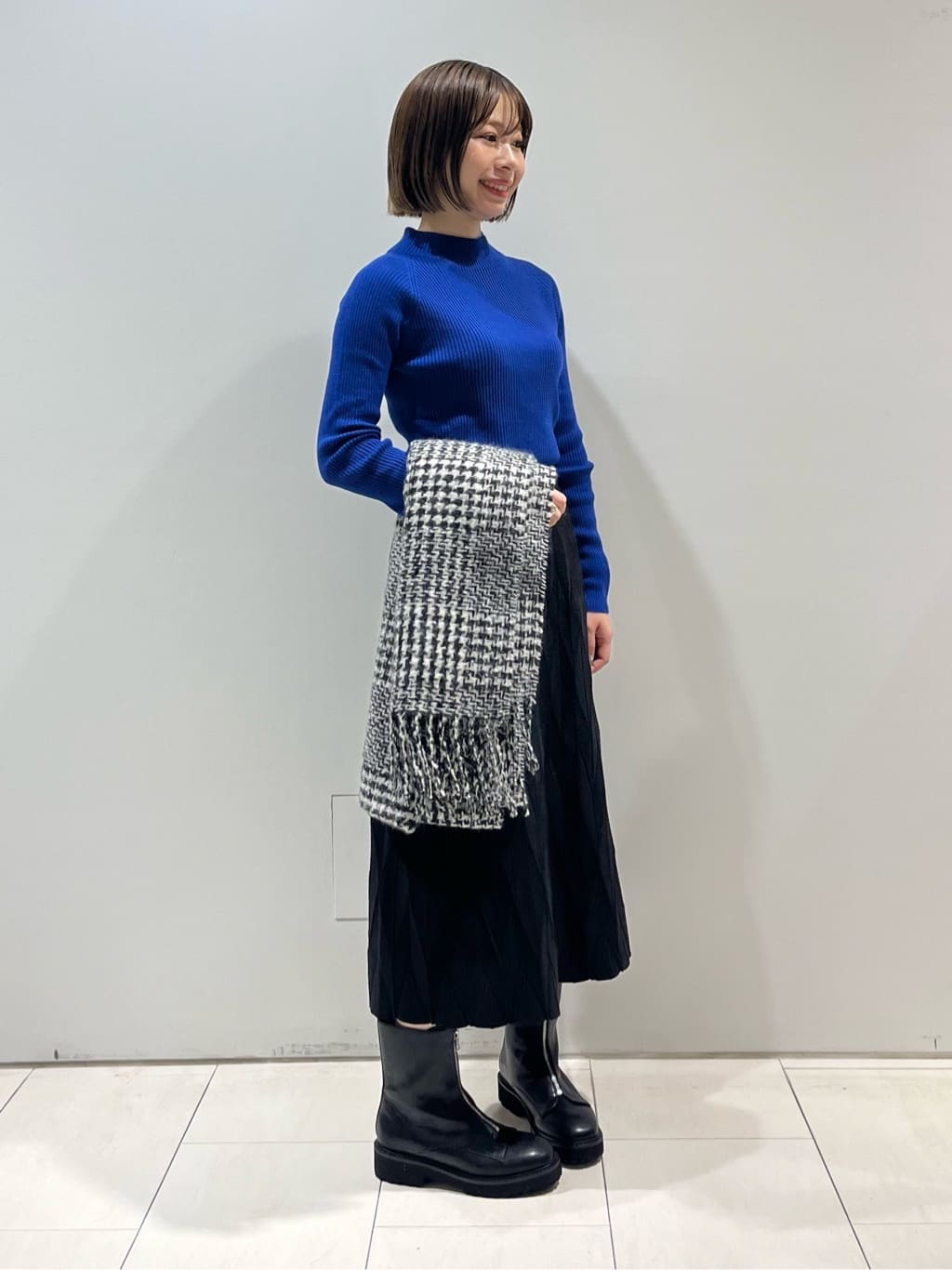 KAOさんの「INDIVI｜【定番人気！/名品コート/日本製】ウール100%チェスターコート」を使ったコーディネート