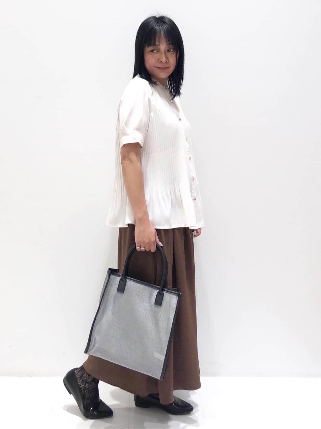 ゅぅさんの「grove｜メタルパーツローファーパンプス【晴雨兼用】」を使ったコーディネート